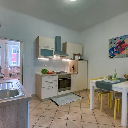 Arena Apartman